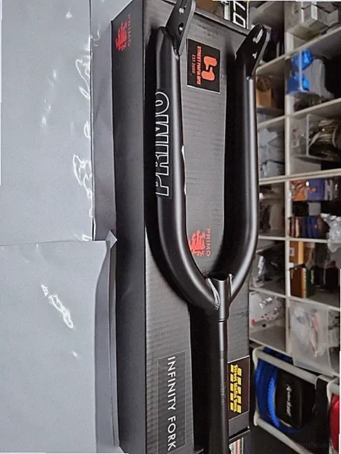 PRIMO Infinity FORK BMX BIKE FORKS Ed Black HT Cr-Mo TAPERED Fit 1-1/8" S&M New