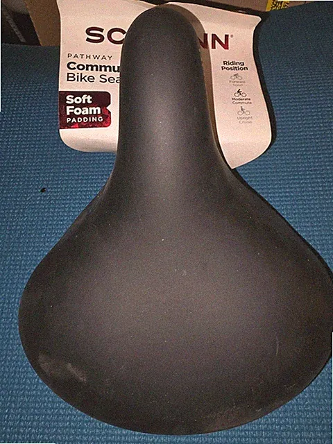 Schwinn Pathway Commute Comfort Foam Saddle Seat Black Cruiser/Road 17-6106